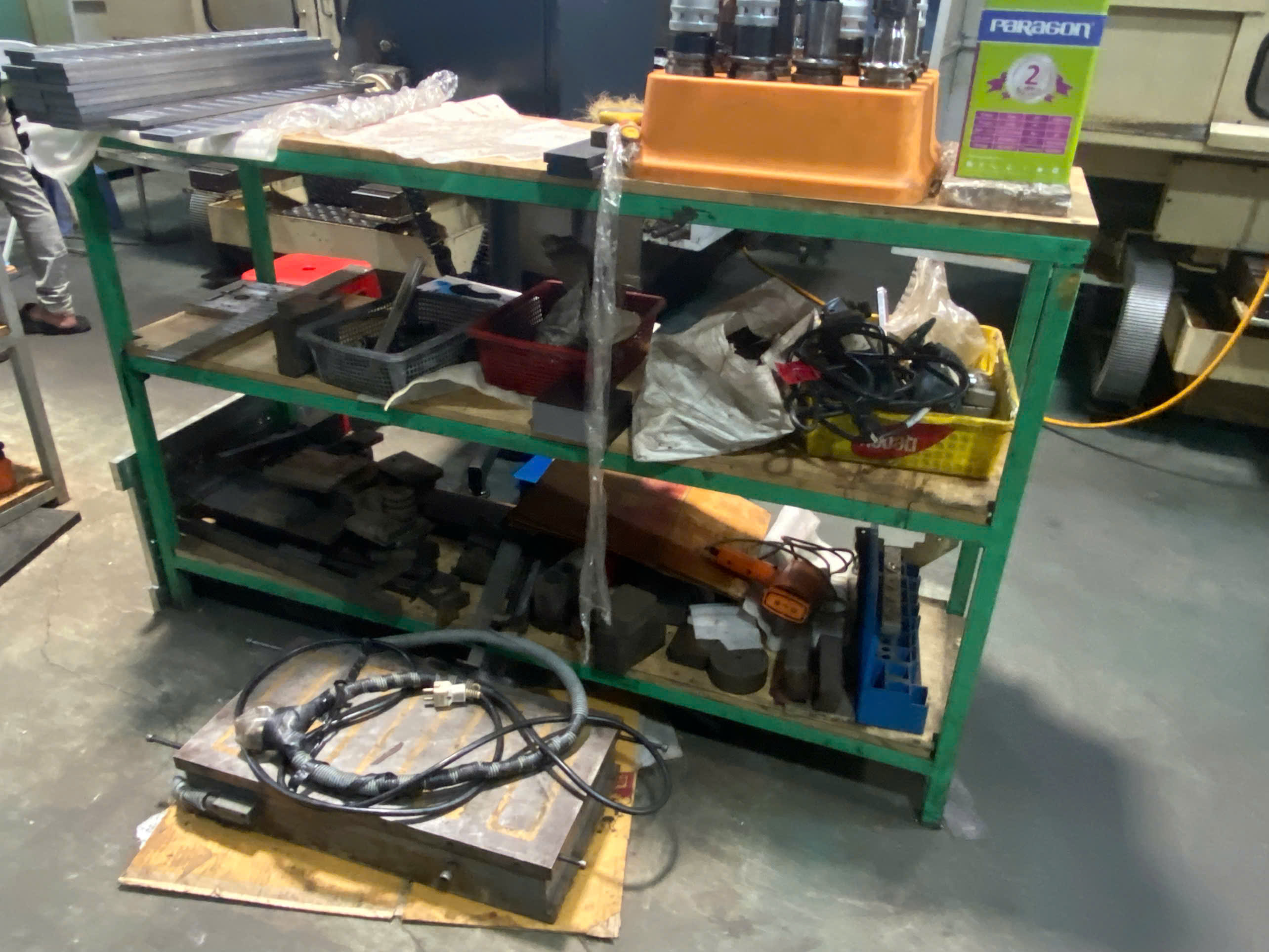 Tool rack 4.jpg